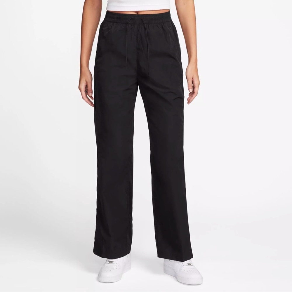 Nike Windrunner Women's High-Waisted Woven Trousers Pants